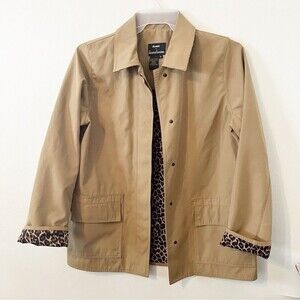 Dennis Basso Tan Coat  Jacket Size S Leopard Animal Print Lining Pockets Snap On